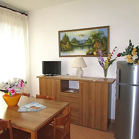 Apartman In 35334 *